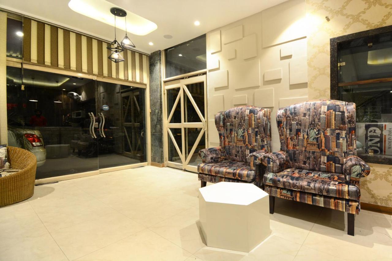 Hotel Ricky International アムリトサル エクステリア 写真