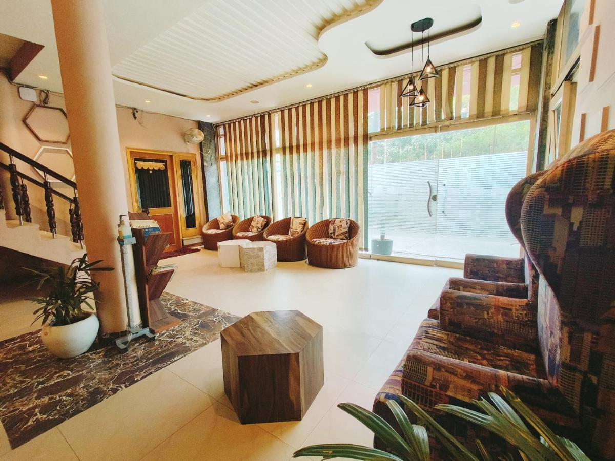 Hotel Ricky International アムリトサル エクステリア 写真