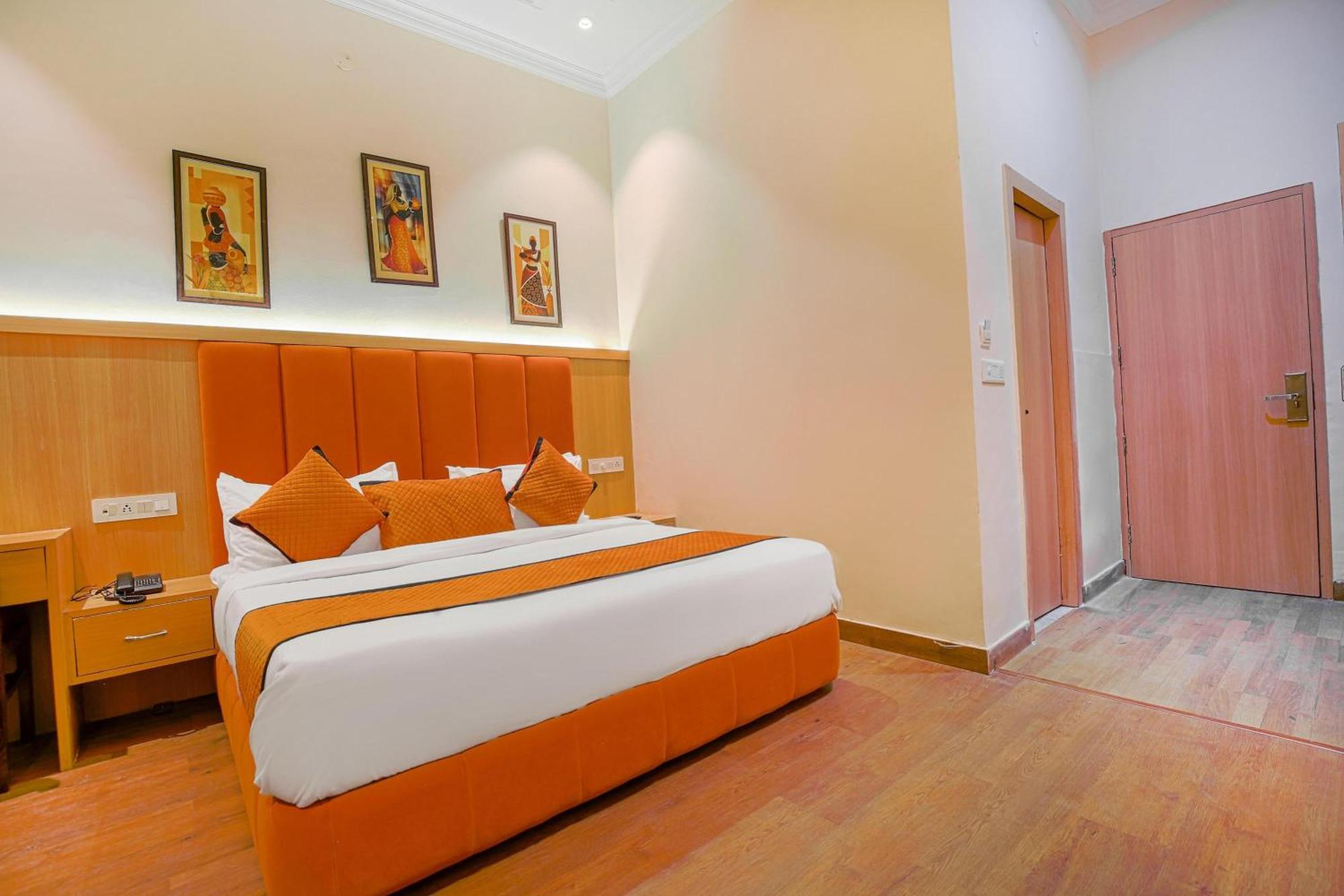 Hotel Ricky International アムリトサル エクステリア 写真